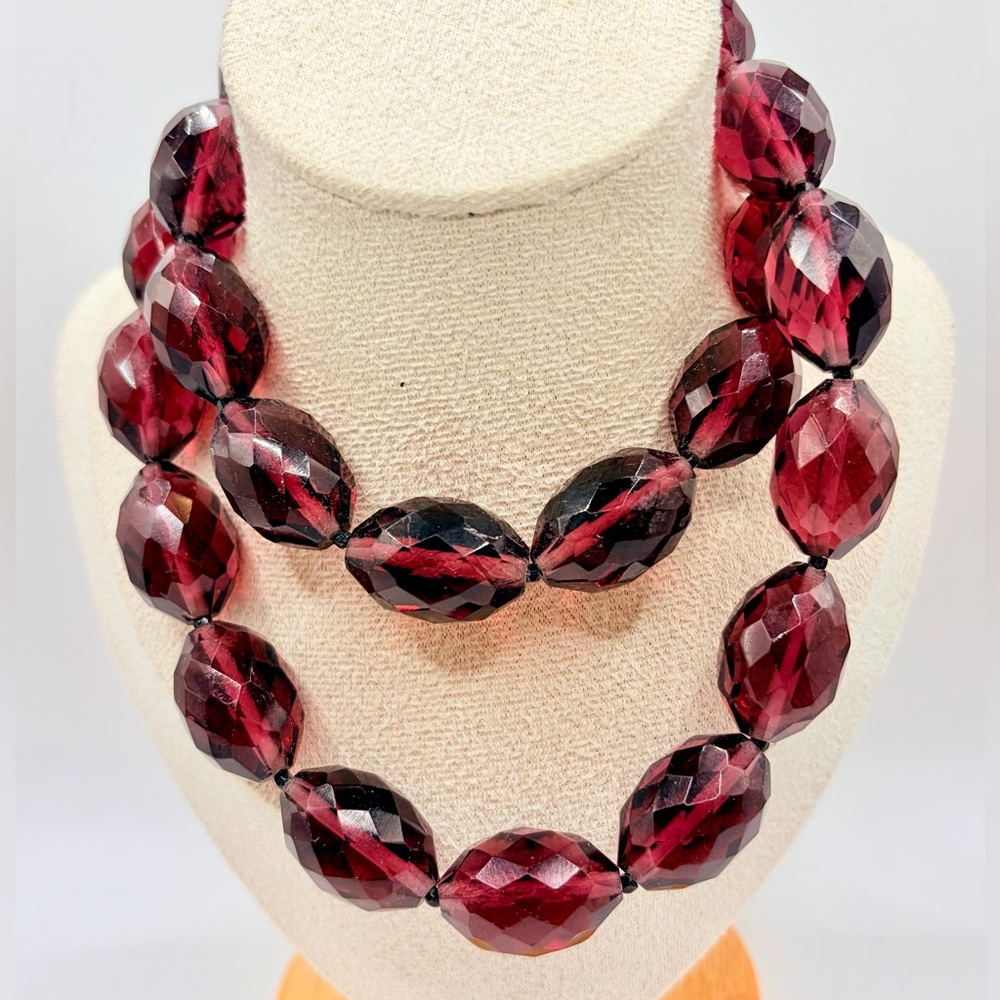 Antique Art Deco Czech Faceted Purple Glass Necklace